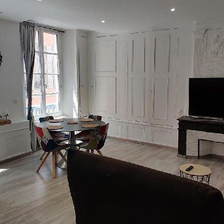 Appartement F2 Dans Le Centre Historique Le Puy-en-Velay エクステリア 写真